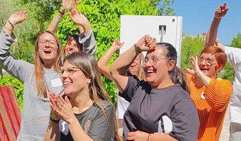 Cohesión de equipos y bienestar en el trabajo